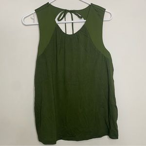 NWT Banana republic factory green mixed media sleeveless blouse tank top medium